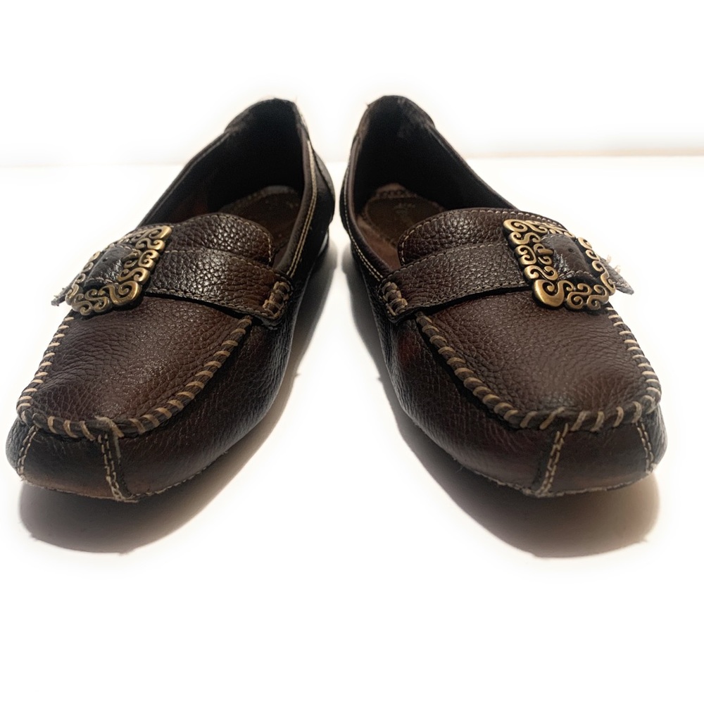 8-10 condition cute little leather flats